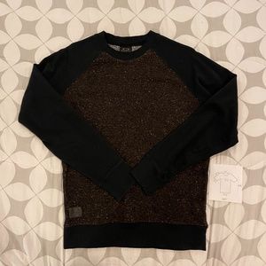 Oakley raglan knitted sweatshirt.
